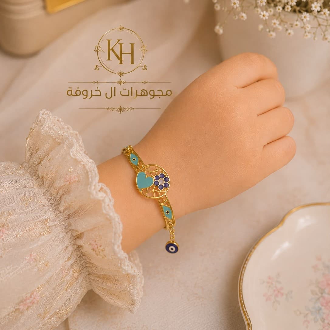 سوار طفلة اماراتي